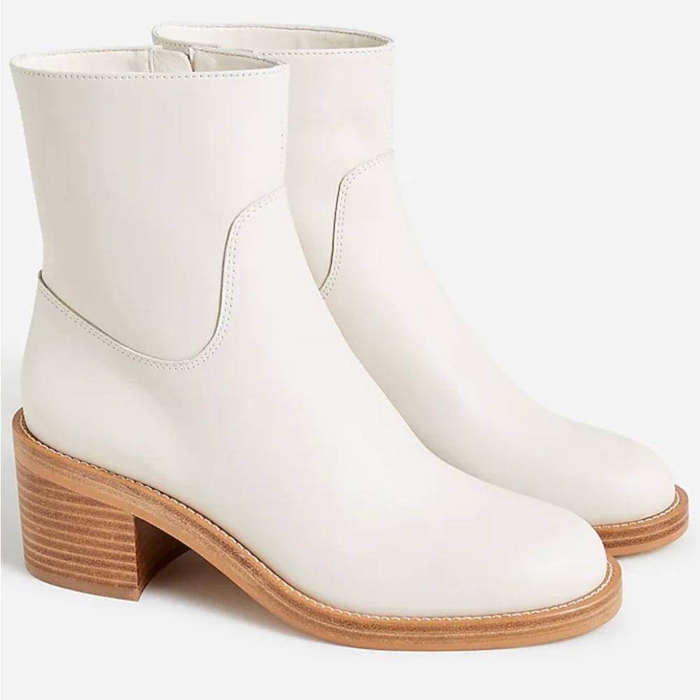 J. Crew Leather Boot Frye Style Size 7.5 ivory stacked heel